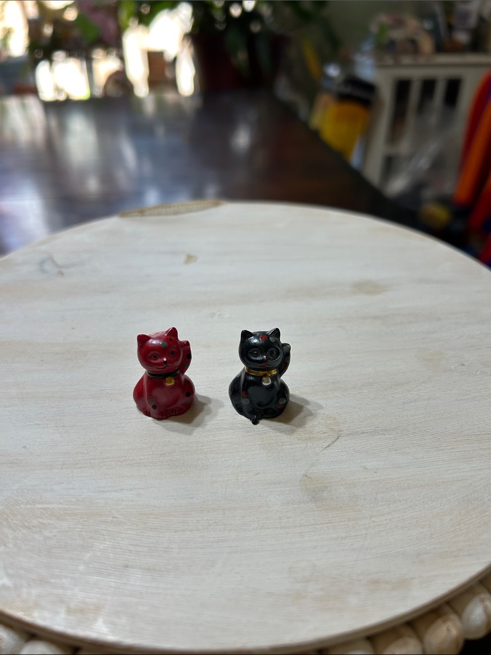 Japanese Maneki-Neko (Beckoning Cats) Mini Red & Black Cats Bundle of Two (2) - Picture 13 of 13